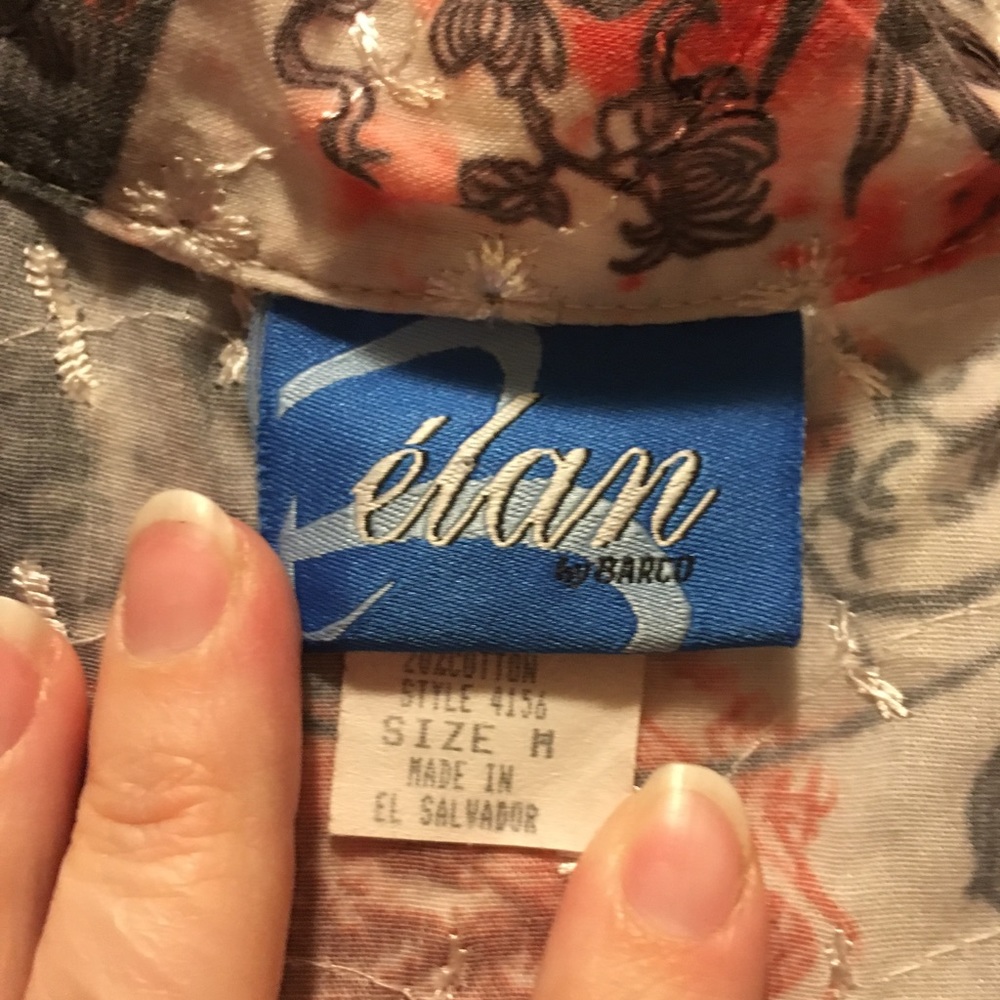 Chinese style Scrub Top - Picture 2 of 6
